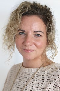 Claire Helm